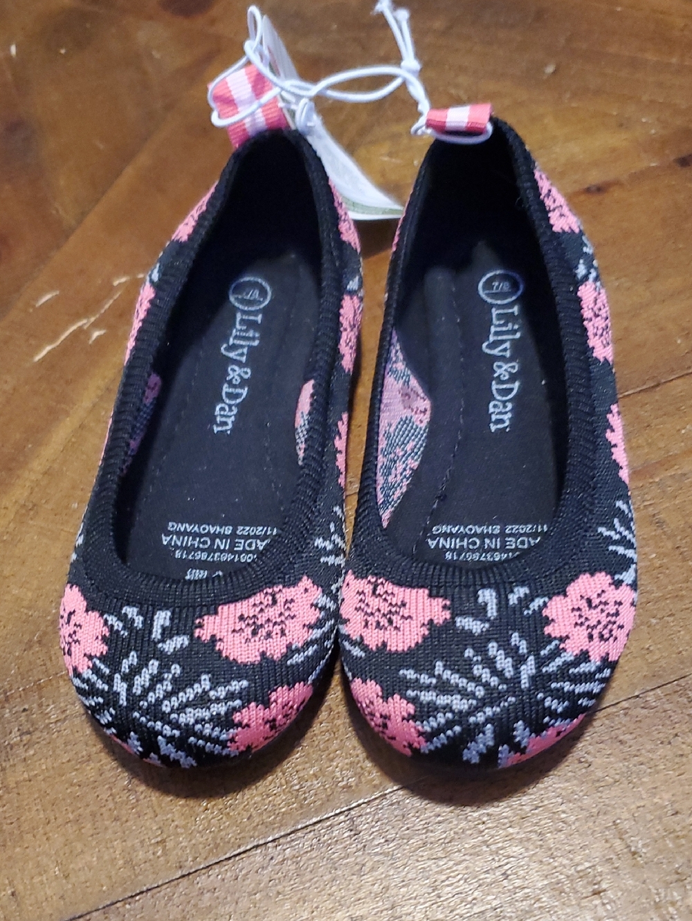 Lily & Dan Girls' Black and Pink Floral Knit Ballet Flats